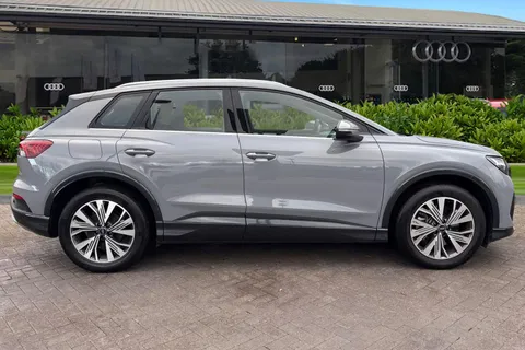 EJ24LVD Audi Q4 e-tron Q4  Sport 45 e-tron  210,00 kW Thumbnail #4