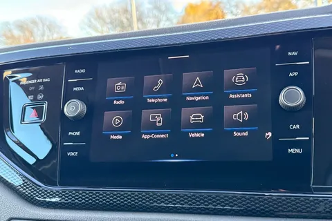 YJ23SBN Volkswagen Polo 1.0 Life 5dr | Automatic Lights | Wireless App-Connect Thumbnail #17