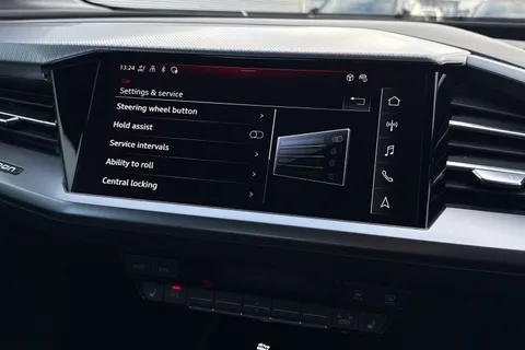 EJ24LVD Audi Q4 e-tron Q4  Sport 45 e-tron  210,00 kW Thumbnail #37