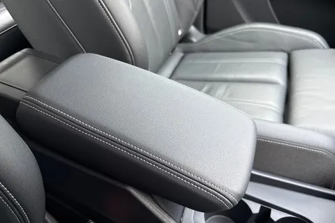 EJ24LVD Audi Q4 e-tron Q4  Sport 45 e-tron  210,00 kW Thumbnail #51