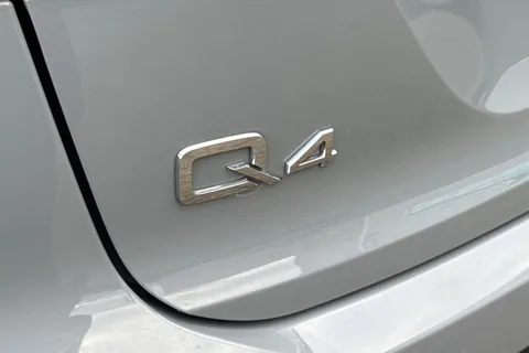 EJ24LVD Audi Q4 e-tron Q4  Sport 45 e-tron  210,00 kW Thumbnail #55