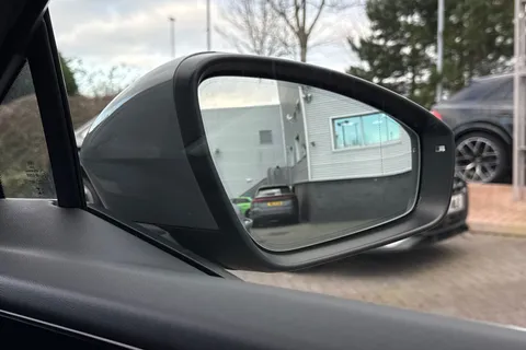 EJ24LVD Audi Q4 e-tron Q4  Sport 45 e-tron  210,00 kW Thumbnail #56