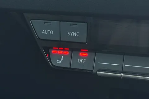 EJ24LVD Audi Q4 e-tron Q4  Sport 45 e-tron  210,00 kW Thumbnail #57