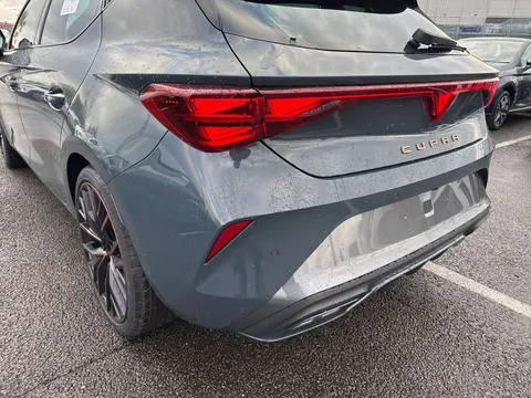 CUPRA Leon 1.5 TSI V3 Euro 6 (s/s) 5dr Thumbnail #16