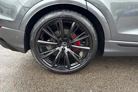  Audi SQ8 4.0 TFSI V8 Black Edition Tiptronic quattro Euro 6 (s/s) 5dr Thumbnail #11