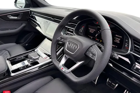  Audi SQ8 4.0 TFSI V8 Black Edition Tiptronic quattro Euro 6 (s/s) 5dr Thumbnail #14