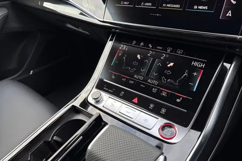 Audi SQ8 4.0 TFSI V8 Black Edition Tiptronic quattro Euro 6 (s/s) 5dr Thumbnail #22