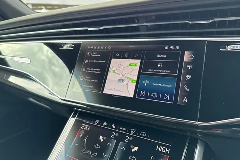  Audi SQ8 4.0 TFSI V8 Black Edition Tiptronic quattro Euro 6 (s/s) 5dr Thumbnail #30