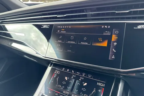  Audi SQ8 4.0 TFSI V8 Black Edition Tiptronic quattro Euro 6 (s/s) 5dr Thumbnail #33