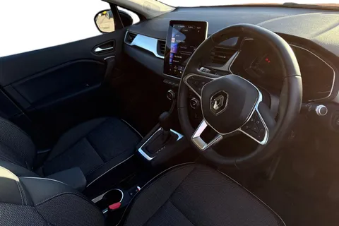 YB70SKZ Renault Captur 1.3 TCe S Edition EDC Euro 6 (s/s) 5dr Thumbnail #15