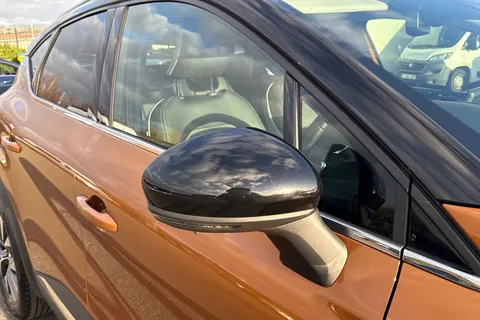 YB70SKZ Renault Captur 1.3 TCe S Edition EDC Euro 6 (s/s) 5dr Thumbnail #29