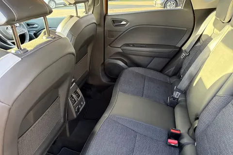 YB70SKZ Renault Captur 1.3 TCe S Edition EDC Euro 6 (s/s) 5dr Thumbnail #33