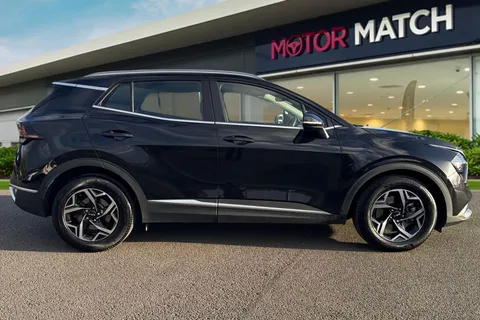 BG24UFM Kia Sportage 1.6 T-GDi 2 Euro 6 (s/s) 5dr Thumbnail #4