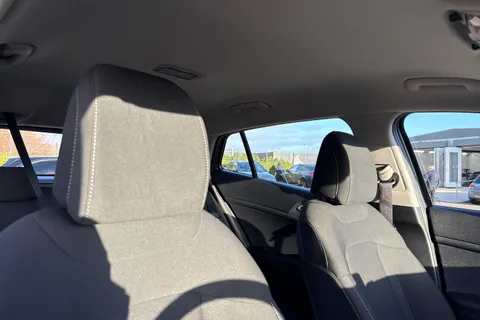 BG24UFM Kia Sportage 1.6 T-GDi 2 Euro 6 (s/s) 5dr Thumbnail #25