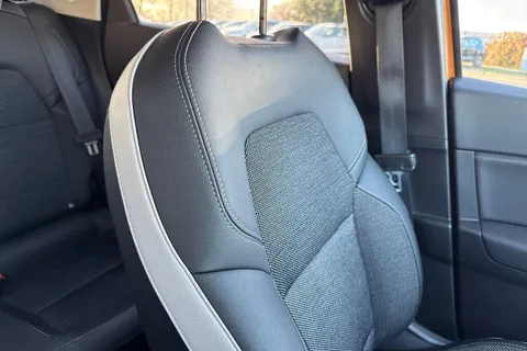 YB70SKZ Renault Captur 1.3 TCe S Edition EDC Euro 6 (s/s) 5dr Thumbnail #61