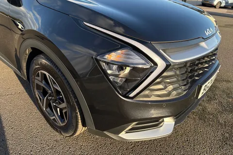 BG24UFM Kia Sportage 1.6 T-GDi 2 Euro 6 (s/s) 5dr Thumbnail #26