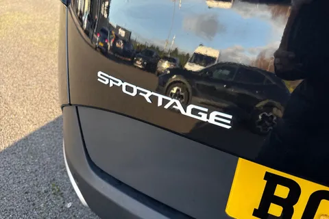 BG24UFM Kia Sportage 1.6 T-GDi 2 Euro 6 (s/s) 5dr Thumbnail #34