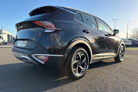 BG24UFM Kia Sportage 1.6 T-GDi 2 Euro 6 (s/s) 5dr Thumbnail #35