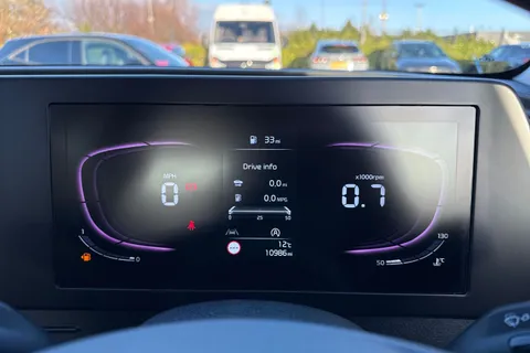 BG24UFM Kia Sportage 1.6 T-GDi 2 Euro 6 (s/s) 5dr Thumbnail #39