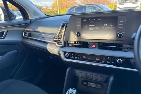 BG24UFM Kia Sportage 1.6 T-GDi 2 Euro 6 (s/s) 5dr Thumbnail #46