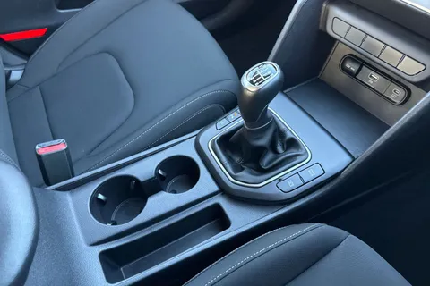 BG24UFM Kia Sportage 1.6 T-GDi 2 Euro 6 (s/s) 5dr Thumbnail #58