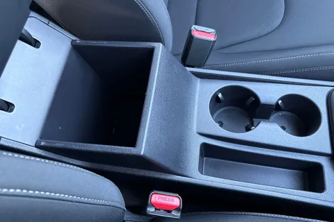 BG24UFM Kia Sportage 1.6 T-GDi 2 Euro 6 (s/s) 5dr Thumbnail #60