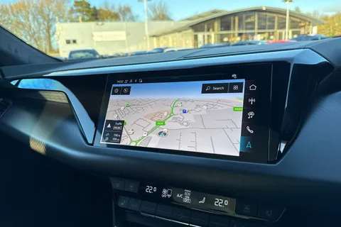 16 of 61 for Audi e-tron GT 105kWh Vorsprung Auto quattro 4dr