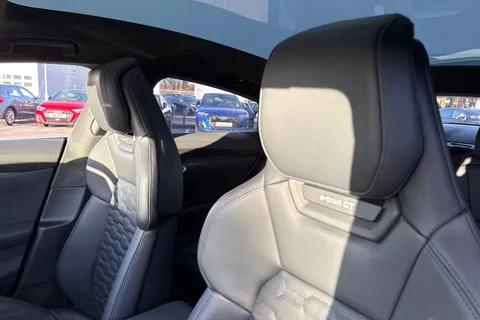 23 of 61 for Audi e-tron GT 105kWh Vorsprung Auto quattro 4dr