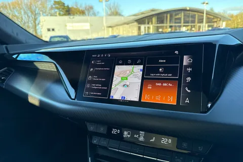 34 of 61 for Audi e-tron GT 105kWh Vorsprung Auto quattro 4dr