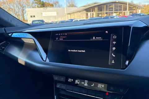 38 of 61 for Audi e-tron GT 105kWh Vorsprung Auto quattro 4dr