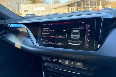 47 of 61 for Audi e-tron GT 105kWh Vorsprung Auto quattro 4dr