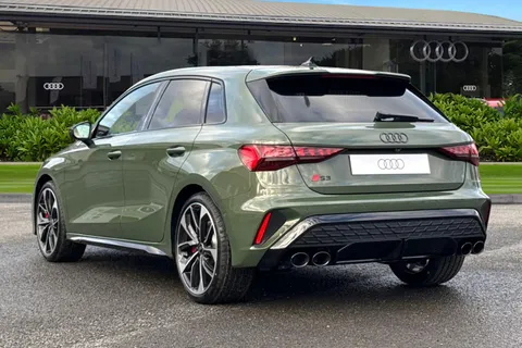 Audi S3 2.0 TFSI Black Edition Sportback S Tronic quattro Euro 6 (s/s) 5dr Thumbnail #3