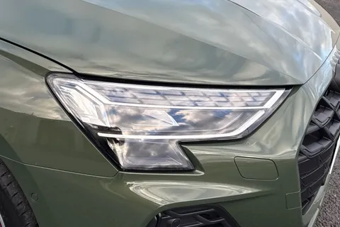 Audi S3 2.0 TFSI Black Edition Sportback S Tronic quattro Euro 6 (s/s) 5dr Thumbnail #9