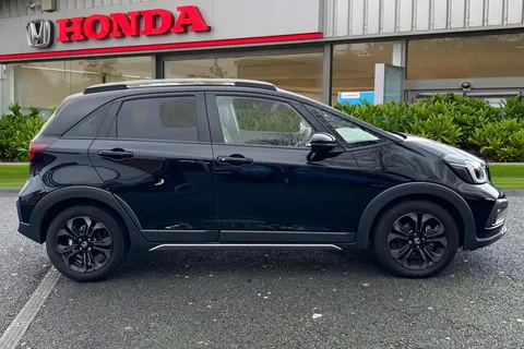 MV25DXJ Honda Jazz 1.5 i-MMD Hybrid Crosstar Advance 5dr eCVT Thumbnail #4