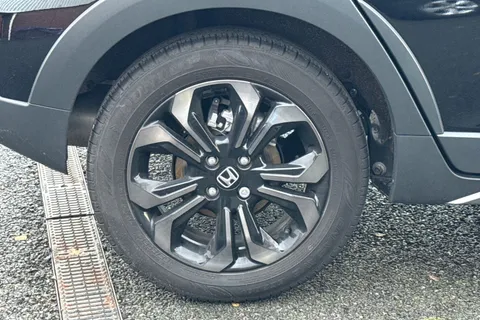 MV25DXJ Honda Jazz 1.5 i-MMD Hybrid Crosstar Advance 5dr eCVT Thumbnail #13