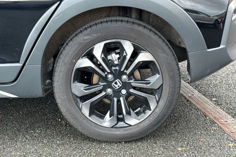 MV25DXJ Honda Jazz 1.5 i-MMD Hybrid Crosstar Advance 5dr eCVT Thumbnail #14