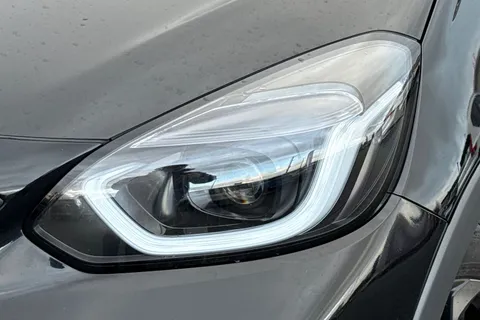 MV25DXJ Honda Jazz 1.5 i-MMD Hybrid Crosstar Advance 5dr eCVT Thumbnail #27