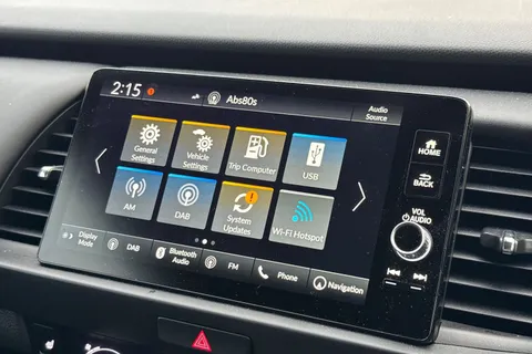 MV25DXJ Honda Jazz 1.5 i-MMD Hybrid Crosstar Advance 5dr eCVT Thumbnail #43