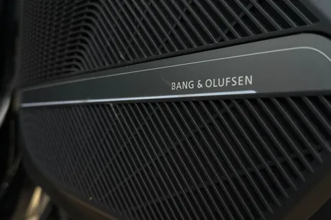 PN73OCX Audi Q5 Edition 1 40 TDI quattro 204 PS S tronic Thumbnail #34