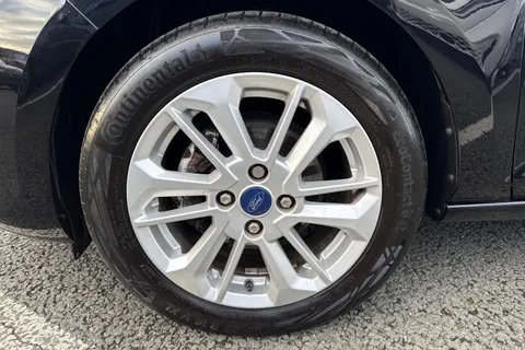 DU22WWE Ford Fiesta 1.0T EcoBoost MHEV Titanium Euro 6 (s/s) 5dr Thumbnail #23