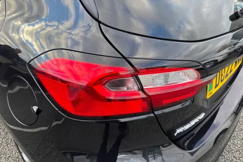 DU22WWE Ford Fiesta 1.0T EcoBoost MHEV Titanium Euro 6 (s/s) 5dr Thumbnail #25