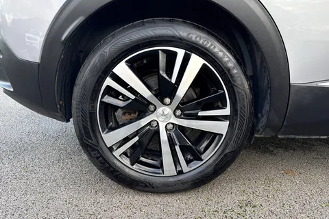 MT21HFM PEUGEOT 3008 1.6 13.2kWh GT Premium e-EAT Euro 6 (s/s) 5dr Thumbnail #12