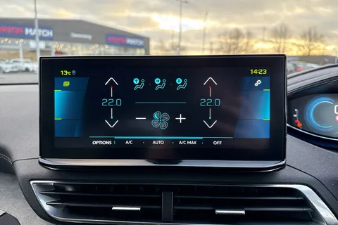 MT21HFM PEUGEOT 3008 1.6 13.2kWh GT Premium e-EAT Euro 6 (s/s) 5dr Thumbnail #23