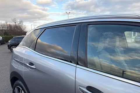 MT21HFM PEUGEOT 3008 1.6 13.2kWh GT Premium e-EAT Euro 6 (s/s) 5dr Thumbnail #36