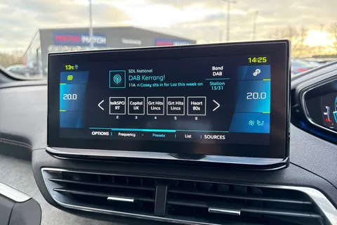 MT21HFM PEUGEOT 3008 1.6 13.2kWh GT Premium e-EAT Euro 6 (s/s) 5dr Thumbnail #46