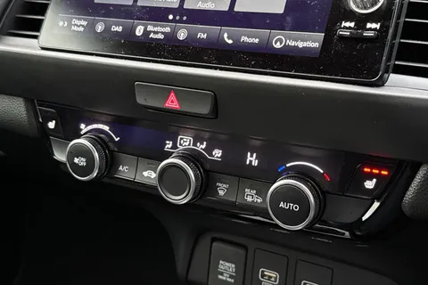 MV25DXZ Honda Jazz 1.5 i-MMD Hybrid Crosstar Advance 5dr eCVT Thumbnail #21