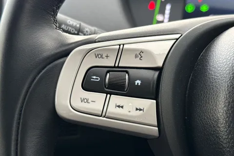 MV25DXZ Honda Jazz 1.5 i-MMD Hybrid Crosstar Advance 5dr eCVT Thumbnail #37