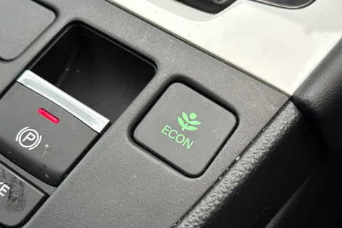 MV25DXZ Honda Jazz 1.5 i-MMD Hybrid Crosstar Advance 5dr eCVT Thumbnail #41