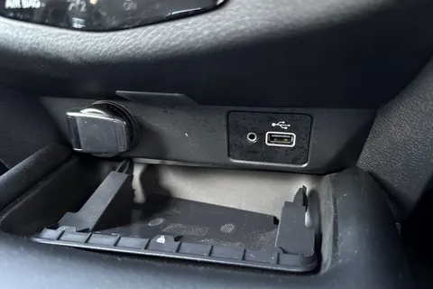 PK72YCP Nissan Juke 1.0 DIG-T N-Connecta DCT Auto Euro 6 (s/s) 5dr Thumbnail #50