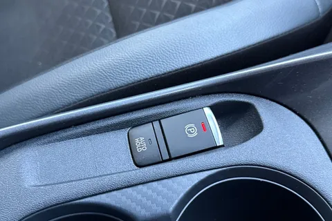 PK72YCP Nissan Juke 1.0 DIG-T N-Connecta DCT Auto Euro 6 (s/s) 5dr Thumbnail #54